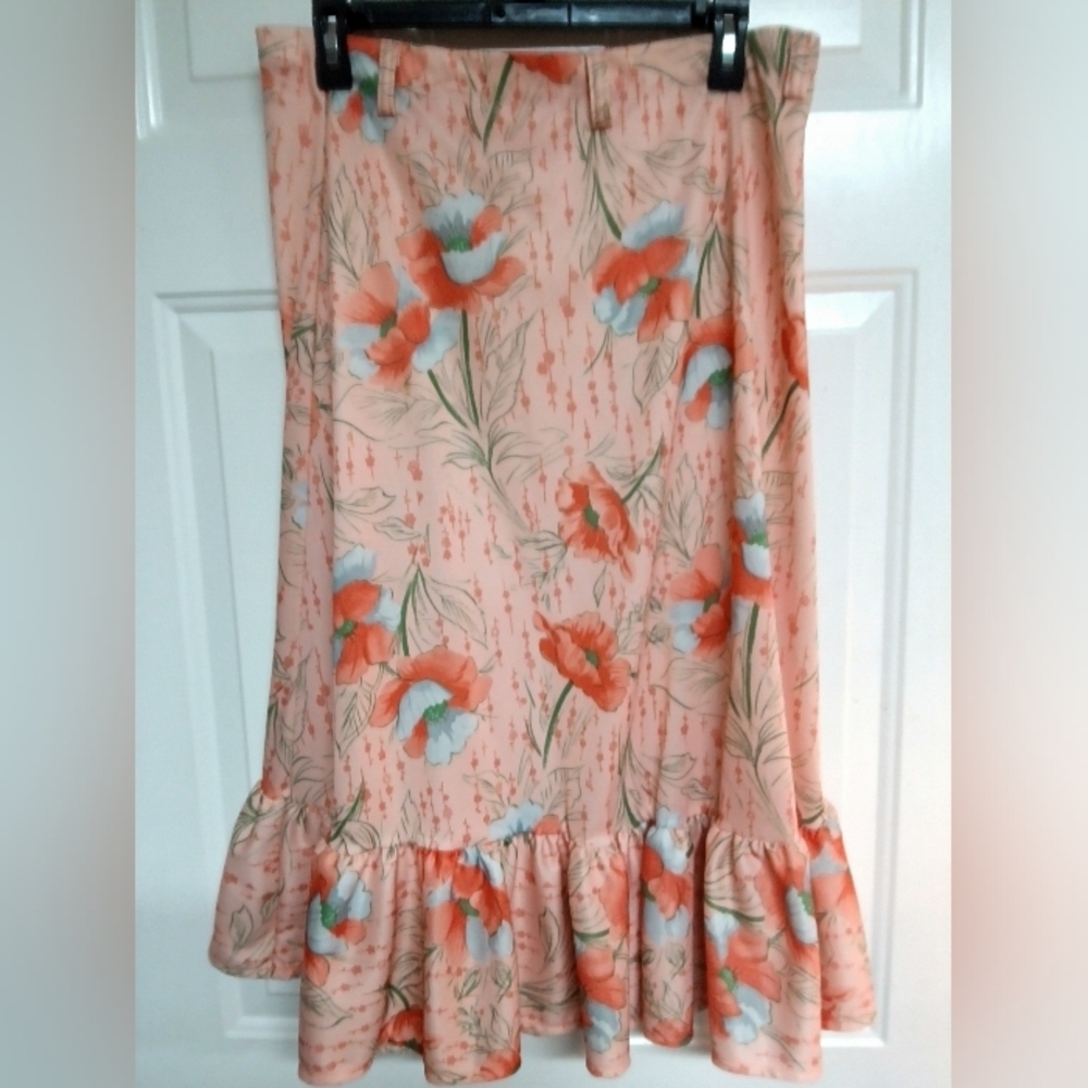 🦋LC Lauren Conrad Floral Pink Skirt Size XL